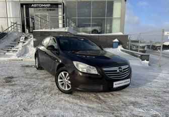 Подержанный автомобиль Opel Insignia Sedan 2012 года (3 фото)