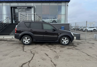 Подержанный автомобиль SsangYong Rexton 2007 года (4 фото)