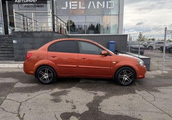 Подержанный автомобиль Kia Rio Sedan 2011 года (4 фото)