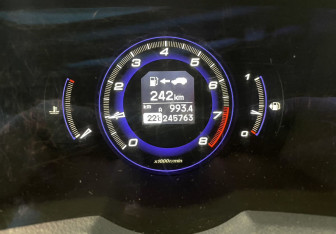 Подержанный автомобиль Honda Civic Hatchback 2008 года (9 фото)