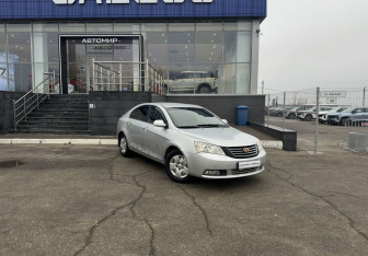 Подержанный автомобиль Geely Emgrand EC7 Sedan 2013 года (3 фото)