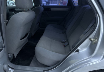 Подержанный автомобиль Chevrolet Lacetti Sedan 2012 года (12 фото)