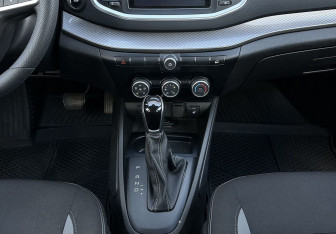 Подержанный автомобиль LADA (ВАЗ) Vesta Sedan 2024 года (11 фото)