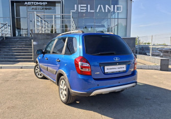 Подержанный автомобиль LADA (ВАЗ) Kalina Wagon 2018 года (7 фото)