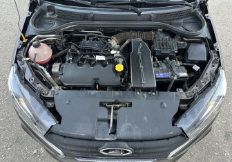 Подержанный автомобиль LADA (ВАЗ) Vesta Sedan 2019 года (13 фото)