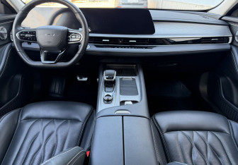 Подержанный автомобиль Chery Arrizo 8 2023 года (10 фото)