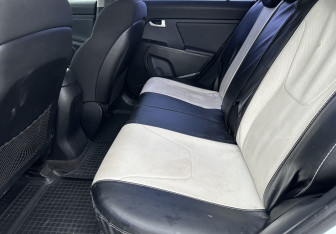 Подержанный автомобиль Kia Sportage 2013 года (12 фото)