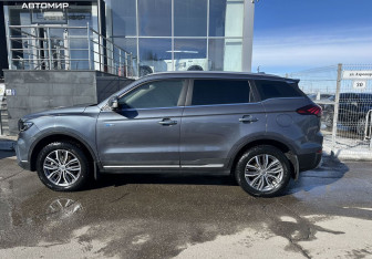 Подержанный автомобиль Geely Atlas Pro 2021 года (8 фото)