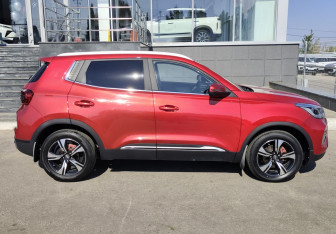 Подержанный автомобиль Chery Tiggo 4 Pro 2023 года (4 фото)