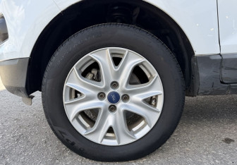 Подержанный автомобиль Ford EcoSport 2016 года (14 фото)