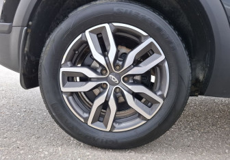 Подержанный автомобиль Chery Tiggo 4 2022 года (14 фото)