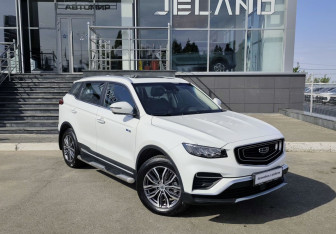 Подержанный автомобиль Geely Atlas Pro 2023 года (3 фото)