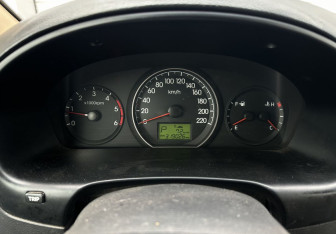 Подержанный автомобиль Hyundai Grand Starex 2009 года (9 фото)