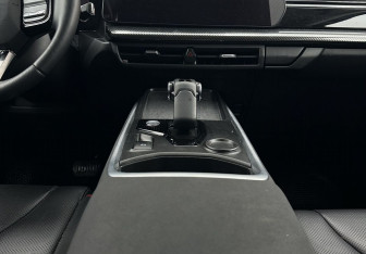 Подержанный автомобиль Haval H3 2024 года (11 фото)