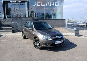 Подержанный автомобиль LADA (ВАЗ) Granta Sedan 2015 года (3 фото)