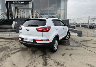 Подержанный автомобиль Kia Sportage 2013 года (5 фото)