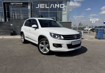 Подержанный автомобиль Volkswagen Tiguan 2015 года (3 фото)