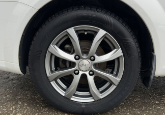 Подержанный автомобиль Chevrolet Lacetti Sedan 2012 года (14 фото)