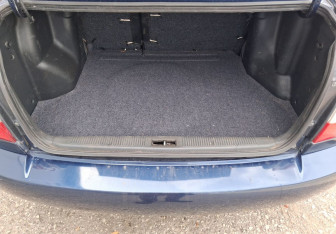 Подержанный автомобиль Hyundai Accent Sedan 2008 года (15 фото)