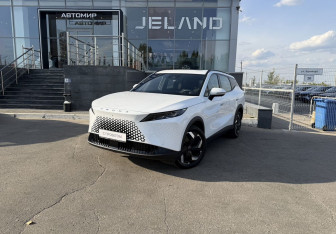 Подержанный автомобиль Omoda C7 2026 года (1 фото)