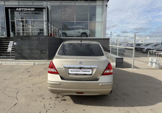 Подержанный автомобиль Nissan Tiida Sedan 2012 года (6 фото)