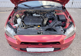 Подержанный автомобиль Mitsubishi Lancer Sedan 2008 года (13 фото)