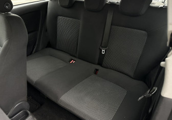 Подержанный автомобиль Opel Corsa 2008 года (12 фото)