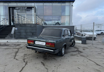 Подержанный автомобиль LADA (ВАЗ) 2107 2010 года (5 фото)