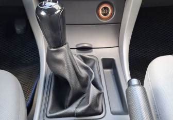 Подержанный автомобиль Mazda 3 Sedan 2008 года (11 фото)