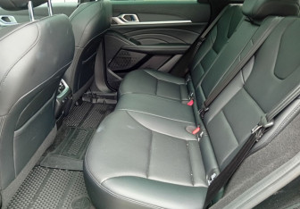 Подержанный автомобиль Haval F7 2024 года (12 фото)