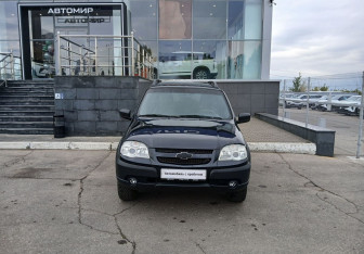 Подержанный автомобиль Chevrolet Niva 2016 года (2 фото)