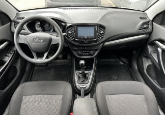 Подержанный автомобиль LADA (ВАЗ) Vesta Sedan 2021 года (10 фото)