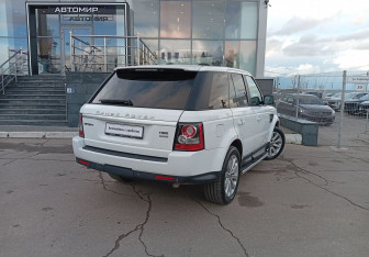 Подержанный автомобиль Land Rover Range Rover Sport 2013 года (5 фото)