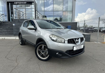 Подержанный автомобиль Nissan Qashqai 2010 года (3 фото)