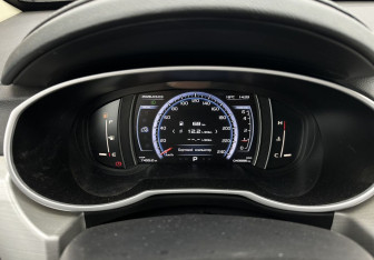 Подержанный автомобиль Geely Atlas 2021 года (9 фото)