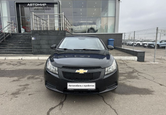 Подержанный автомобиль Chevrolet Cruze Sedan 2011 года (2 фото)