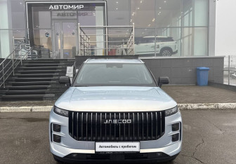 Подержанный автомобиль Jaecoo J7 2025 года (2 фото)
