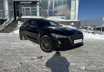 Подержанный автомобиль Genesis G70 2019 года (3 фото)