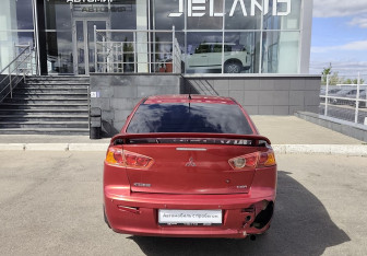 Подержанный автомобиль Mitsubishi Lancer Sedan 2008 года (6 фото)