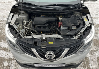 Подержанный автомобиль Nissan Qashqai 2017 года (13 фото)