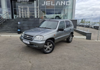 Подержанный автомобиль Chevrolet Niva 2008 года (1 фото)