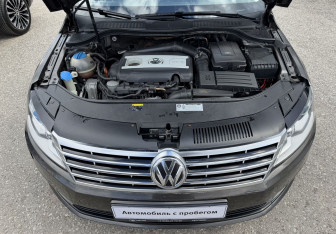 Подержанный автомобиль Volkswagen Passat CC 2012 года (14 фото)