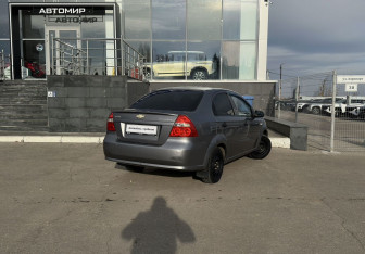 Подержанный автомобиль Chevrolet Aveo Sedan 2007 года (5 фото)