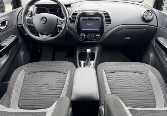 Подержанный автомобиль Renault Kaptur 2018 года (10 фото)