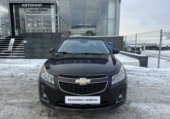 Подержанный автомобиль Chevrolet Cruze Sedan 2014 года (2 фото)