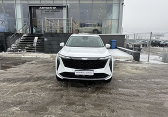 Подержанный автомобиль Geely Atlas 2024 года (2 фото)