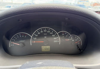 Подержанный автомобиль LADA (ВАЗ) Priora Hatchback 2010 года (9 фото)