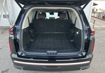 Подержанный автомобиль Exeed VX 2023 года (13 фото)