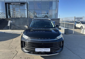 Подержанный автомобиль Exeed TXL 2023 года (2 фото)