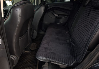 Подержанный автомобиль Ford Kuga 2014 года (12 фото)